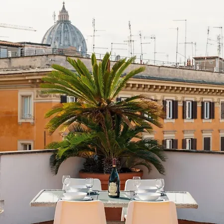 Lejlighed The Terrace With St Peter View Rom