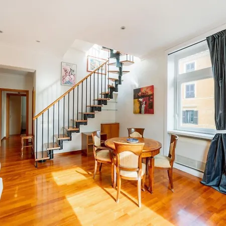 The Terrace With St Peter View Apartment *