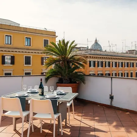 شقة The Terrace With St Peter View روما